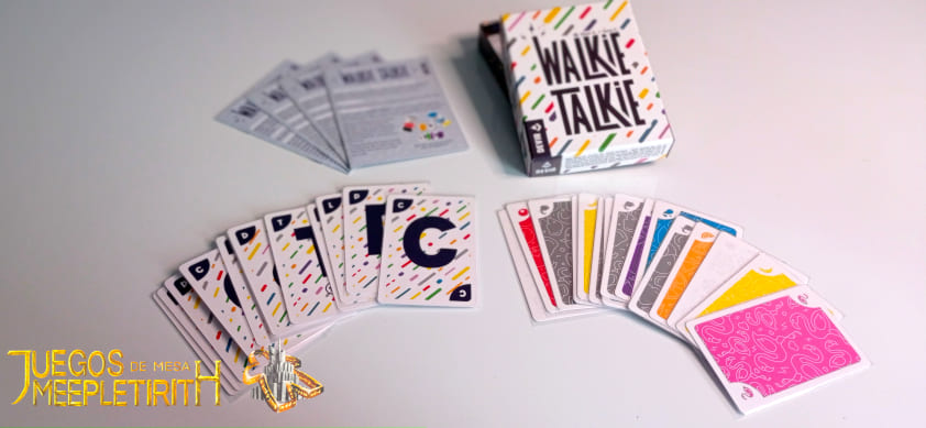 walkie talkie, un juego de mesa en tiempo real de devir pocket
